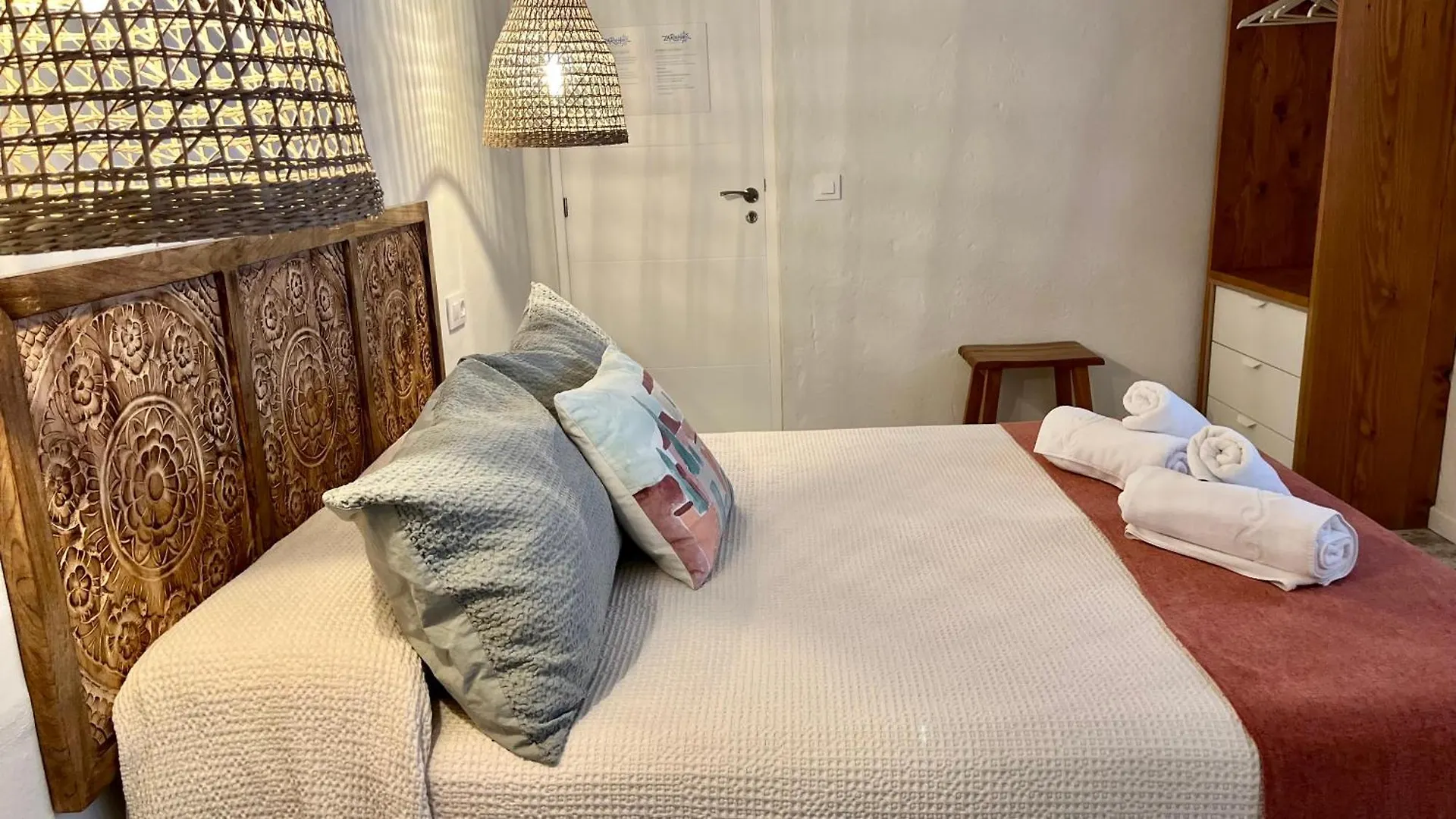 Zahora Beach Room Guest house