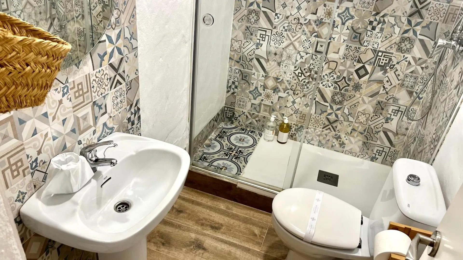 Guest house Zahora Beach Room