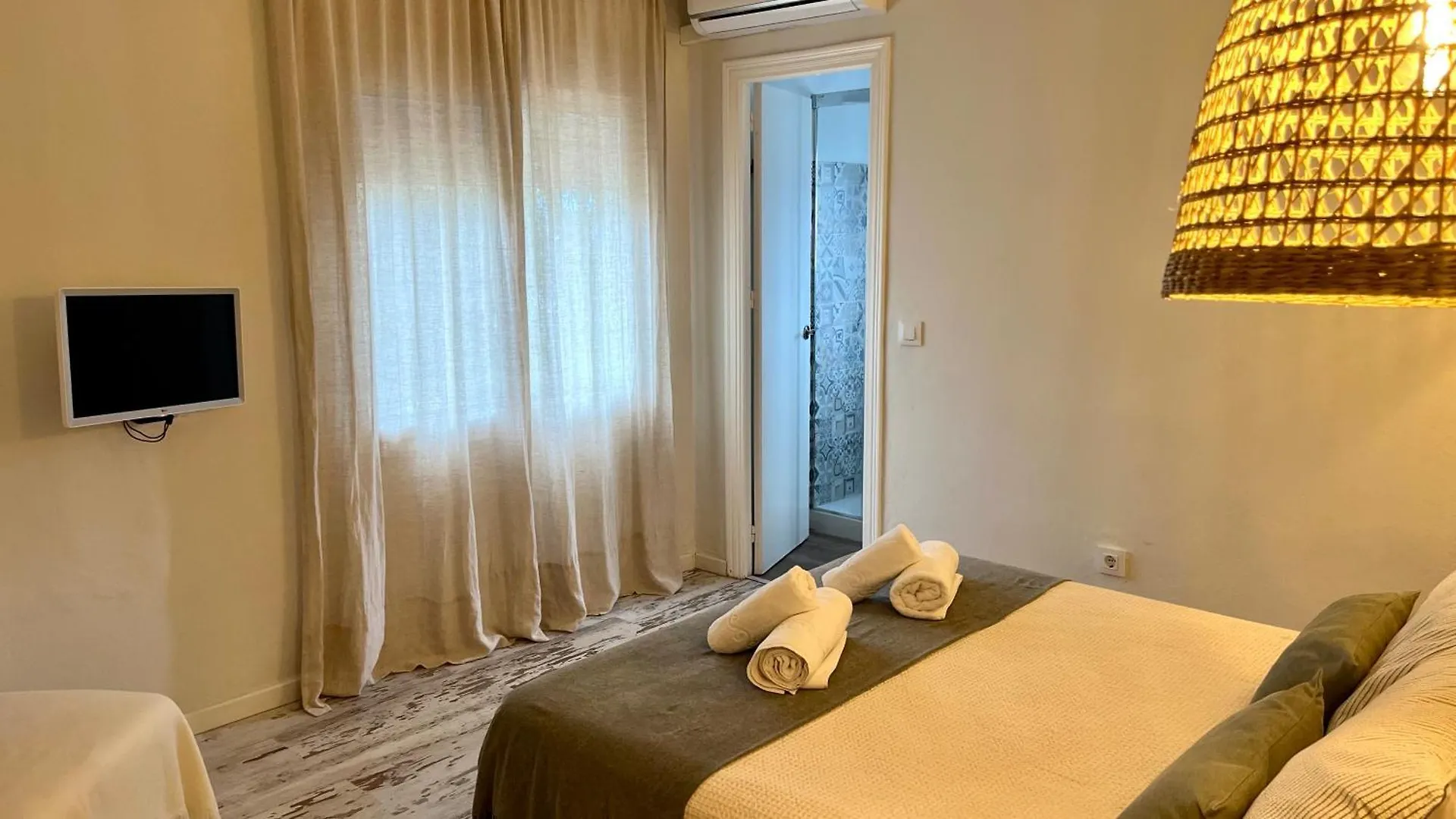 Zahora Beach Room Pensionat
