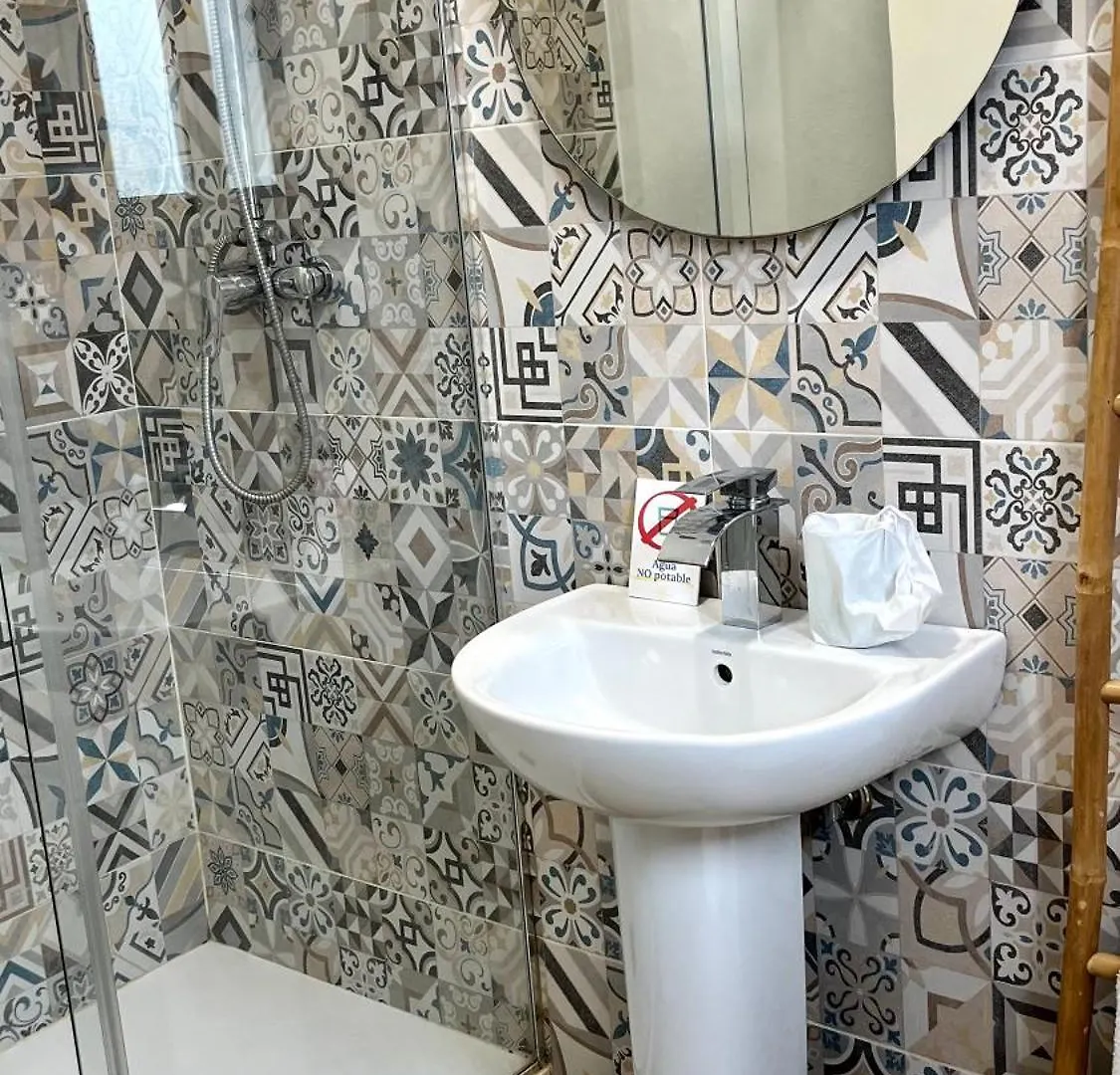 Zahora Beach Room Pensionat